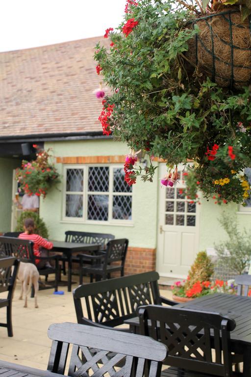 The Green Man Stanford Southill Экстерьер фото